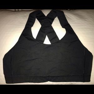 Lululemon sports bra
